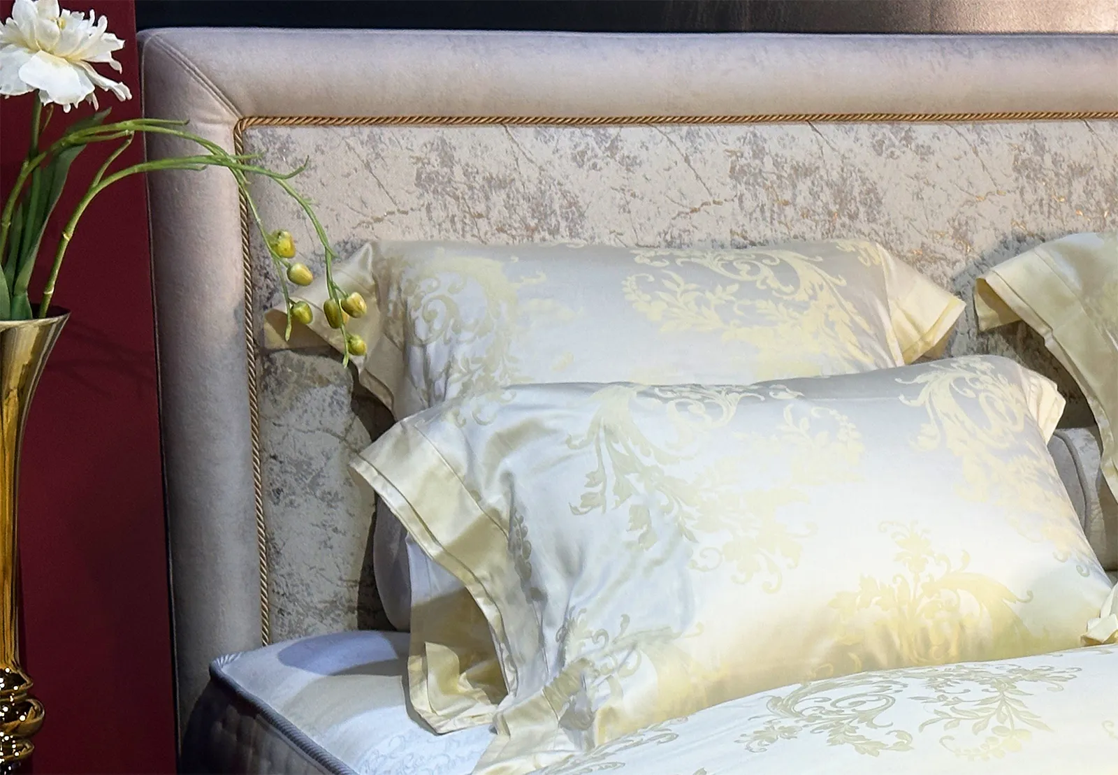Fata de perna lux double face jacquard modal vineyard cream 5 4 flange modal creme