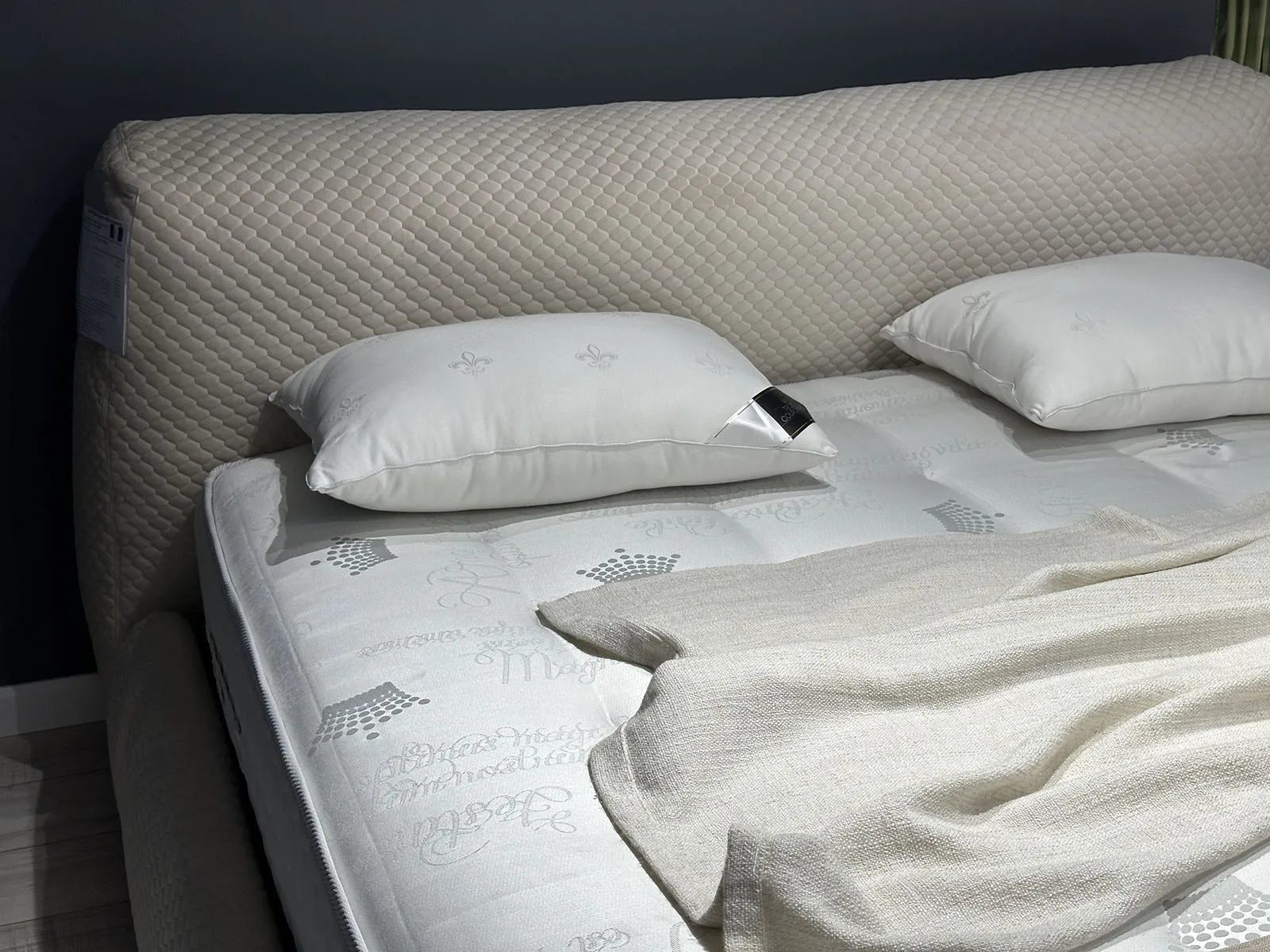 ALFABED HUSKY Pat Cu Mecanism De Ridicare Quilted10