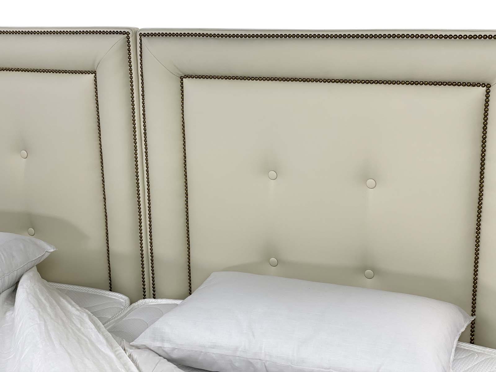 Patul 5 star apartments zip link pat despărţitor4