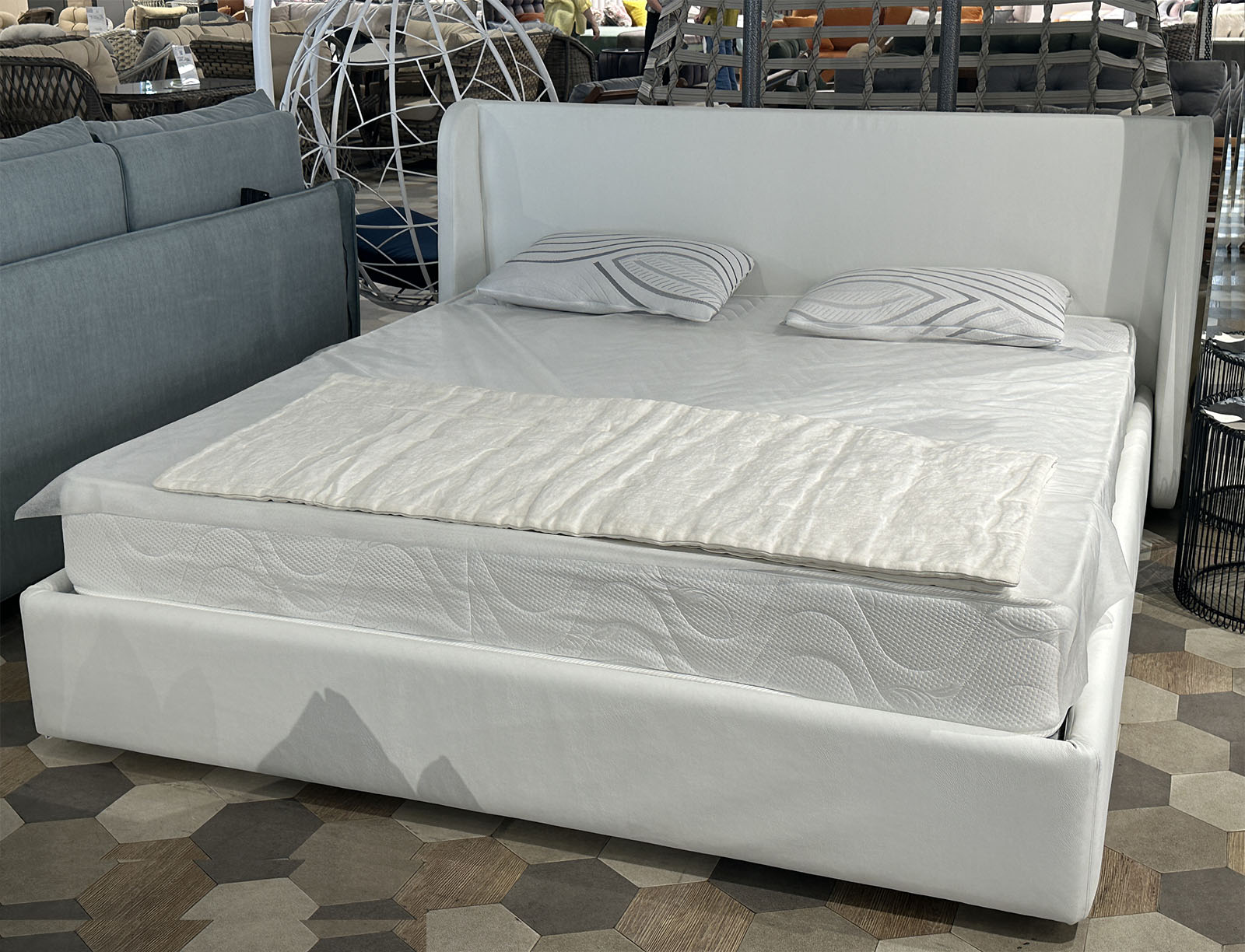 ALFABED POSH BOX Pat Cu Mecanism De Ridicare White Leather1