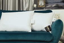 Pernă trois couronnes generation z medium