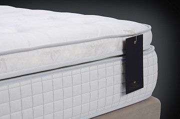 Topper trois couronnes hedonist