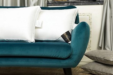 Подушка Trois Couronnes Duchess Plus Normal