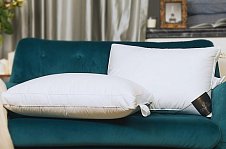 Подушка Trois Couronnes Duke Extra Taut