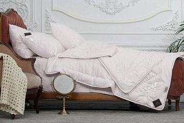 Plapuma trois couronnes luxury silk