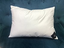 Pernă trois couronnes 5 star residences feather firm