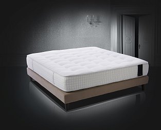 Trois Couronnes Baron